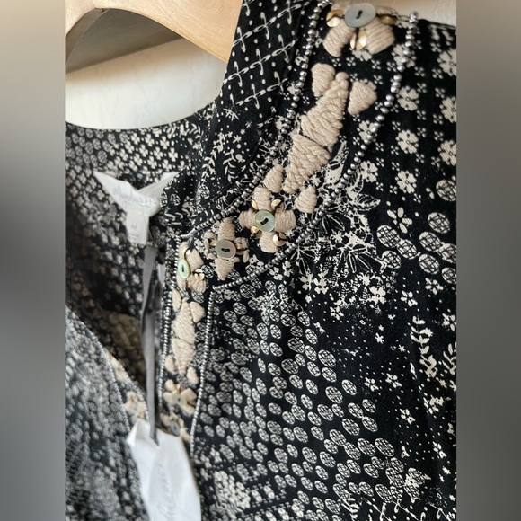 Magnolia Grace| Boho Floral Pattern Long Sleeve Blouse w Embroidered Beading••• - Picture 9 of 11